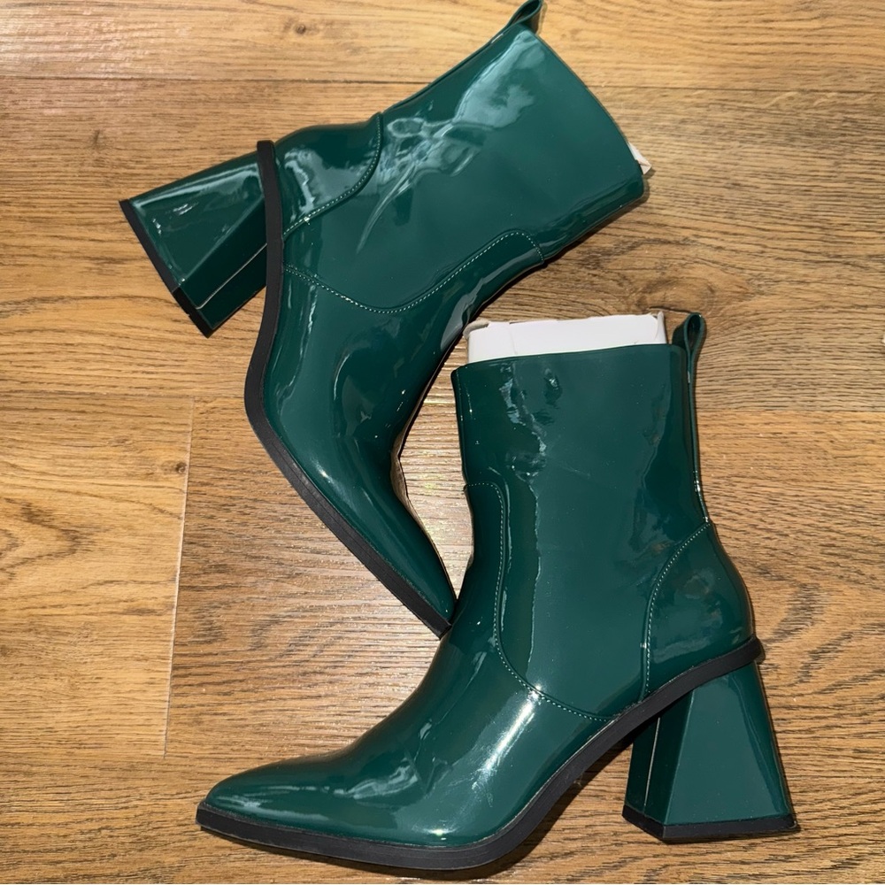 BP Lorraine Pointed Toe Bootie Green Botanical